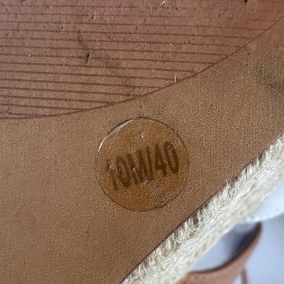 Vince Camuto High Heel Wedges Tan Camel White OpenToe Leather Summer Shoes - Picture 11 of 12